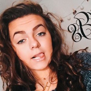 Meet your Posher, Hannah-mae